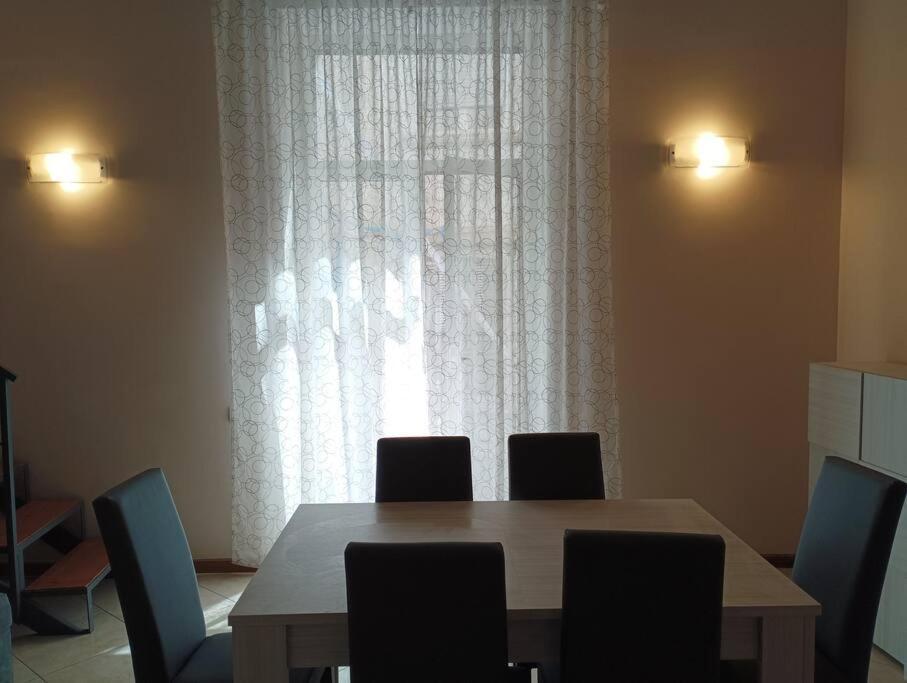 A Casa Di Laura Appartement Napels Buitenkant foto