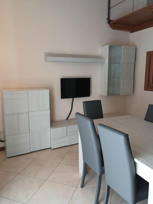 A Casa Di Laura Appartement Napels Buitenkant foto